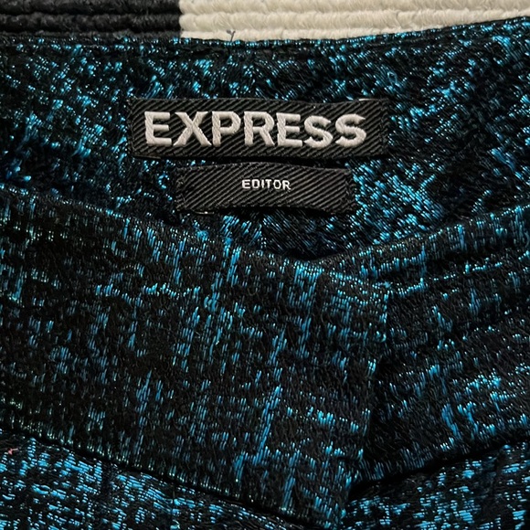 Express Editor Capris - Picture 2 of 6